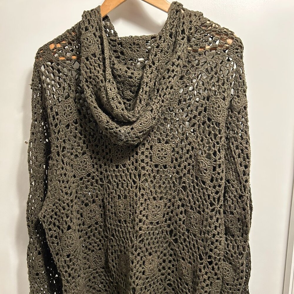 Vintage Venezia Crochet Hooded Cardigan in Army Green
